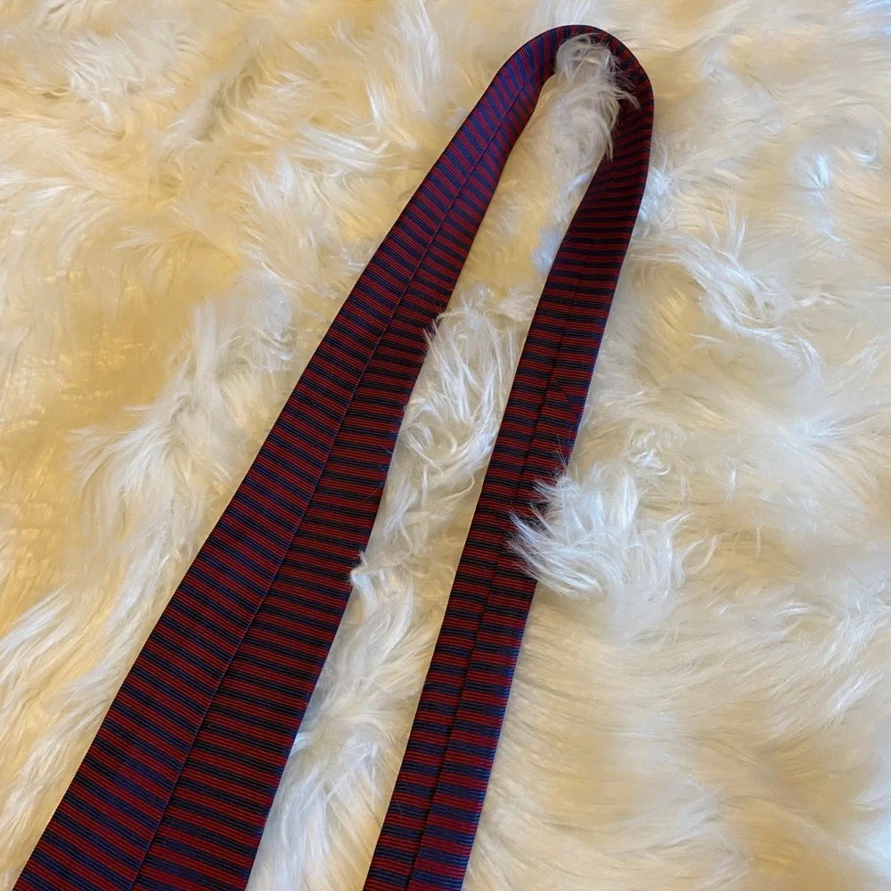 Brooks Brother blue & red stripped 100% silk tie